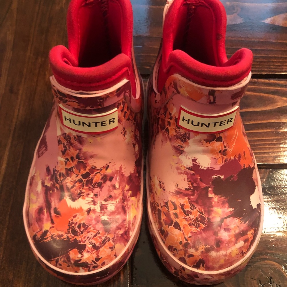 Hunter-target rain boots toddler size 6